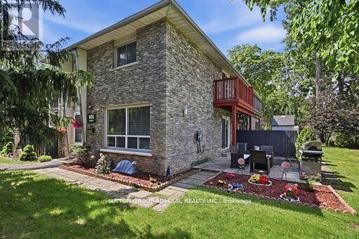 Property Photo: 965 Francis Road 4 ON L7T 3E1
