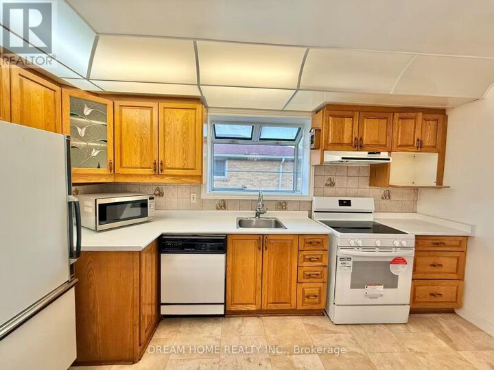 Property Photo:  5 Horizon Crescent  ON M1T 2G2 
