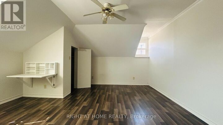 Property Photo:  60 Long Branch Avenue 3  ON M8W 3J2 