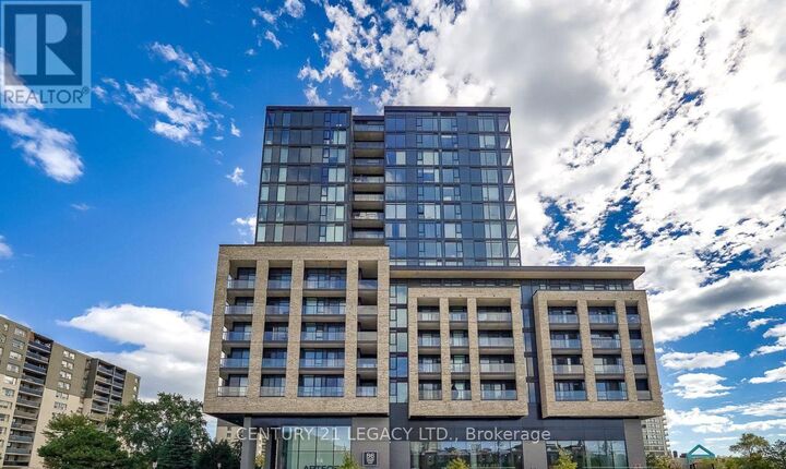 Property Photo:  86 Dundas Street East 821  ON L5A 1W4 