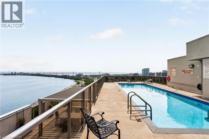 Property Photo:  1477 Lakeshore Road 202  ON L7S 1B5 