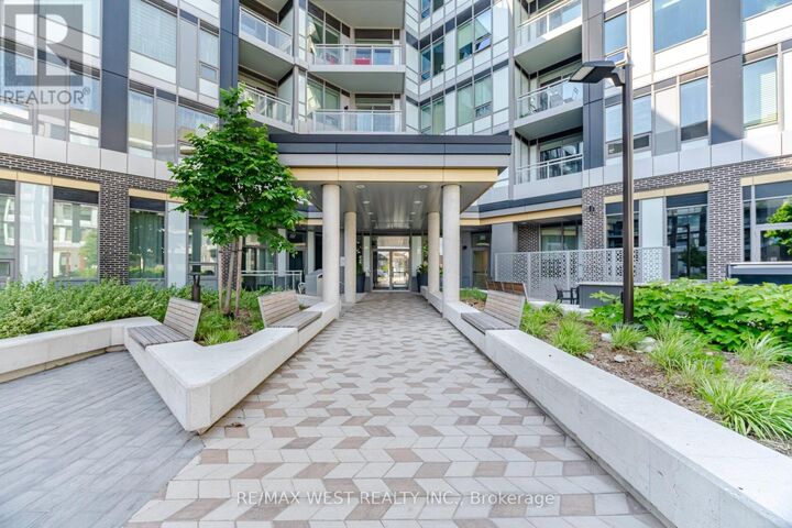 Property Photo:  2501 Saw Whet Boulevard 614  ON L6M 5N2 