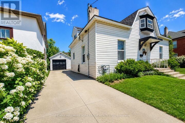 Property Photo:  79 Toronto Street  ON L4N 1V1 