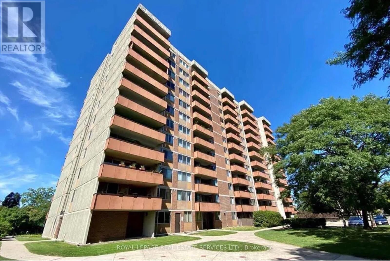 Property Photo:  165 La Rose Avenue 301  ON M9P 3S9 