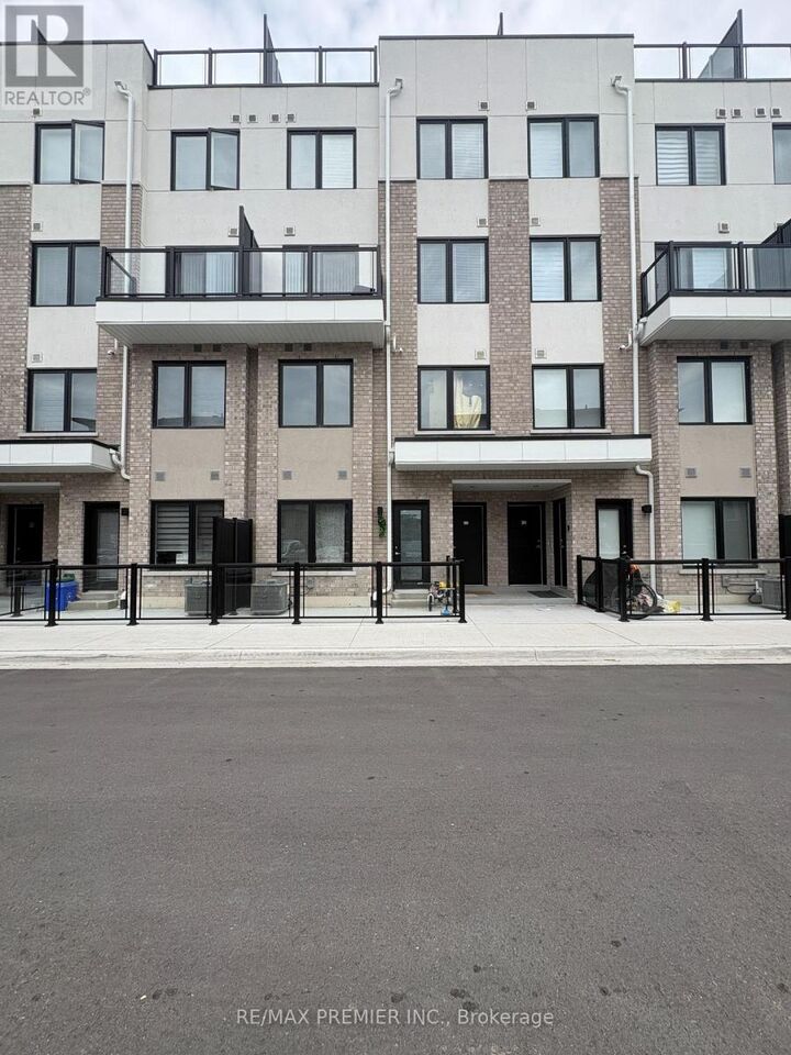 Property Photo: 1695 Dersan Street 226 ON L1X 0S9