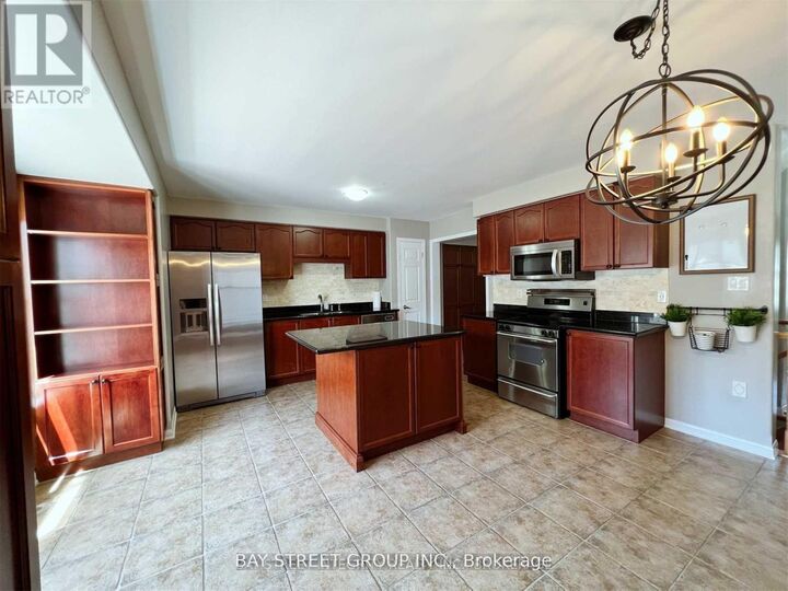 Property Photo: 656 Holly Avenue ON L9T 0G3