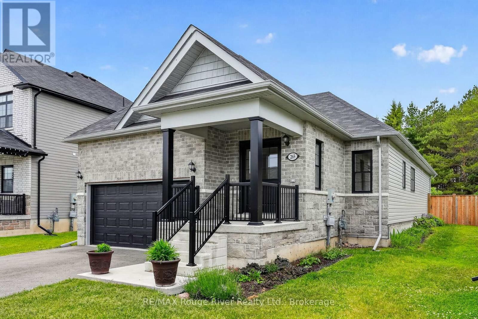 Property Photo:  265 Fred Pratt Street  ON K9A 3P1 
