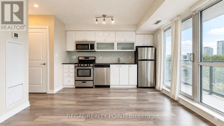 Property Photo:  2015 Sheppard Avenue East 310  ON M2J 0B3 