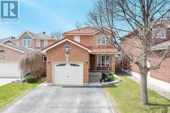 Property Photo: 14 Nightingale Crescent ON L4N 8A3