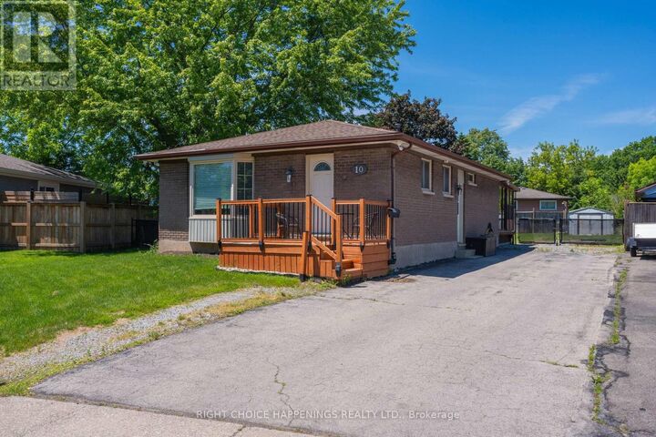 10 Newleaf Crescent — photo 1