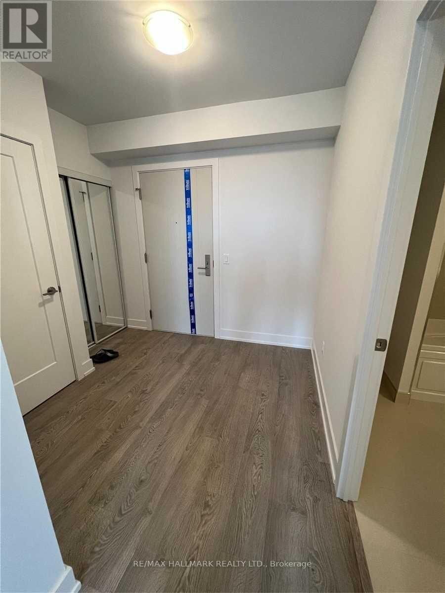 Property Photo:  2550 Simcoe Street North 1517  ON L1L 0R5 