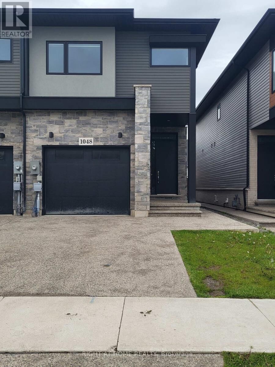 Property Photo:  1048 Hansler Road Lower  ON L3C 7M5 
