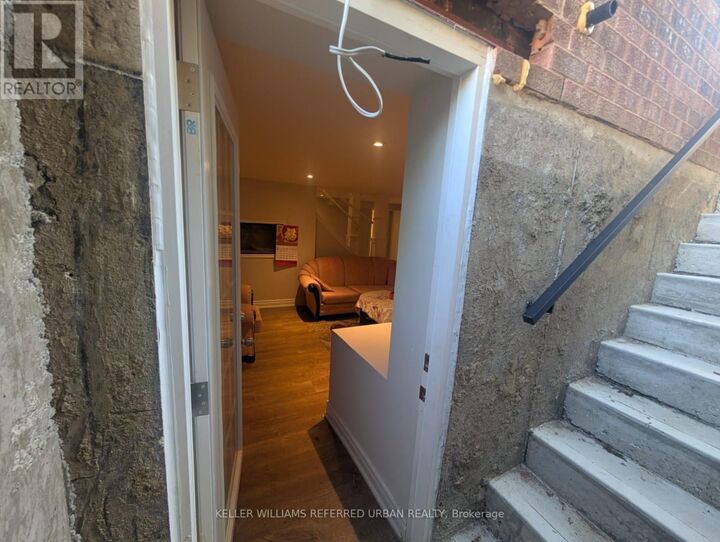 Property Photo: 2293 Beare Court 1 Bedroom Bsmt ON L1X 2L2