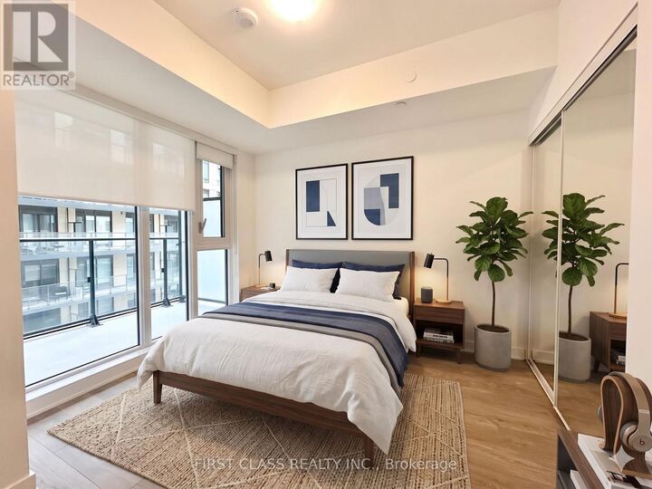 Property Photo:  543 Richmond Street West 820  ON M5V 0W9 