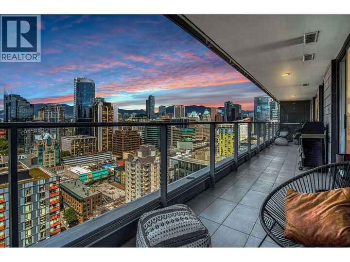 Property Photo: 1111 Richards Street 2607 BC V6B 0S3