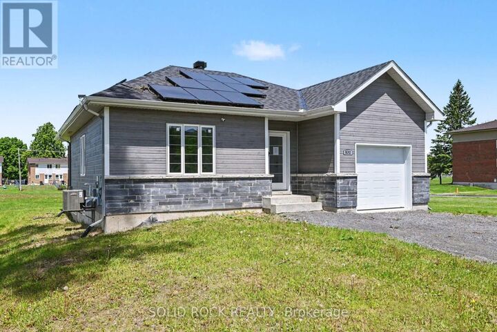 Property Photo:  830 Portelance Avenue  ON K6A 2Z4 