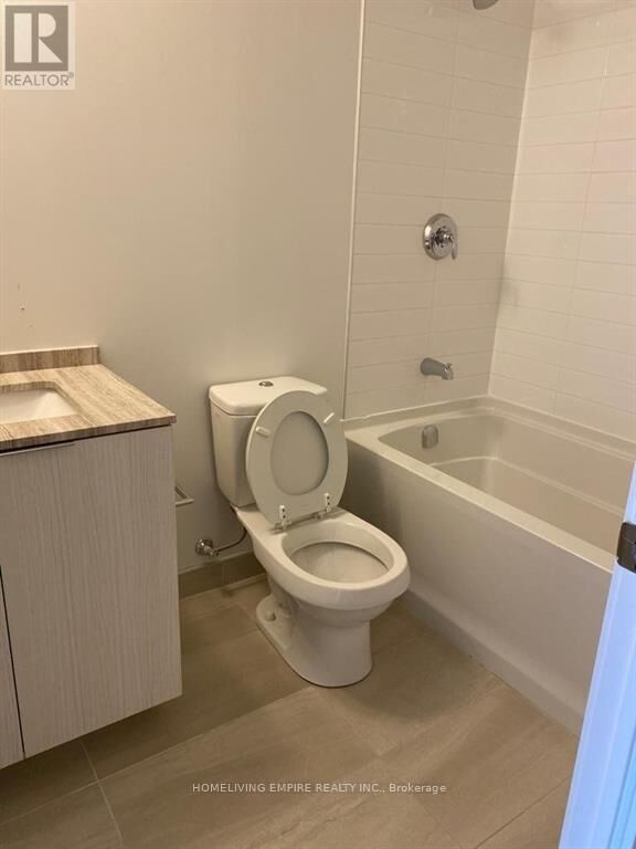 Property Photo: 11 Wellesley Street West 4210 ON M4Y 0G4