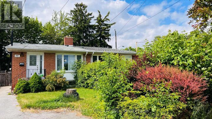 Property Photo: 147 Roywood Drive ON M3A 2E3