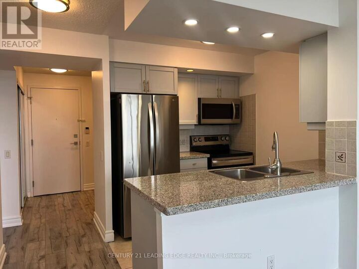 Property Photo: 10 Northtown Way 913 ON M2N 7L4