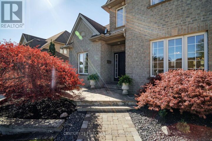 Property Photo:  932 Cranbrook Road  ON N6K 4X8 