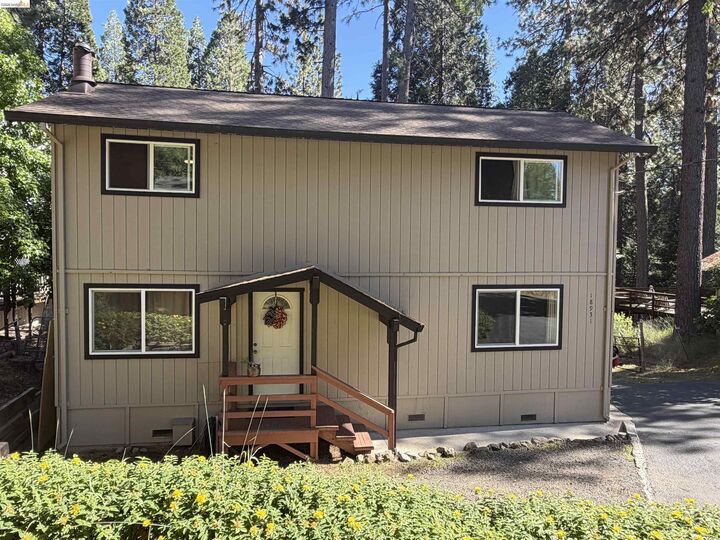Property Photo: 18931 Middle Camp Sugar Pine Rd CA 95383