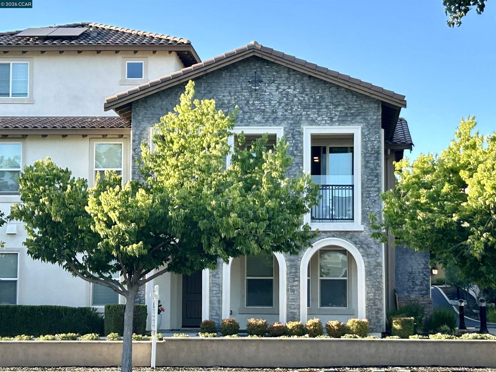 Property Photo: 3373 Central Pkwy CA 94568