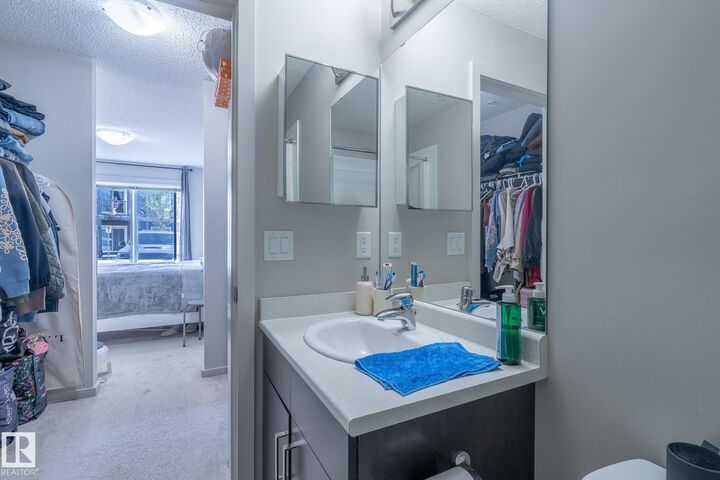 Property Photo:  142 Ebbers Boulevard NW 107  AB T5Y 3W2 