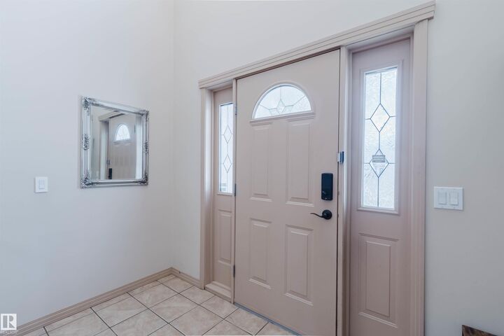 Property Photo:  2236 Garnett Crest NW  AB T5T 6S6 