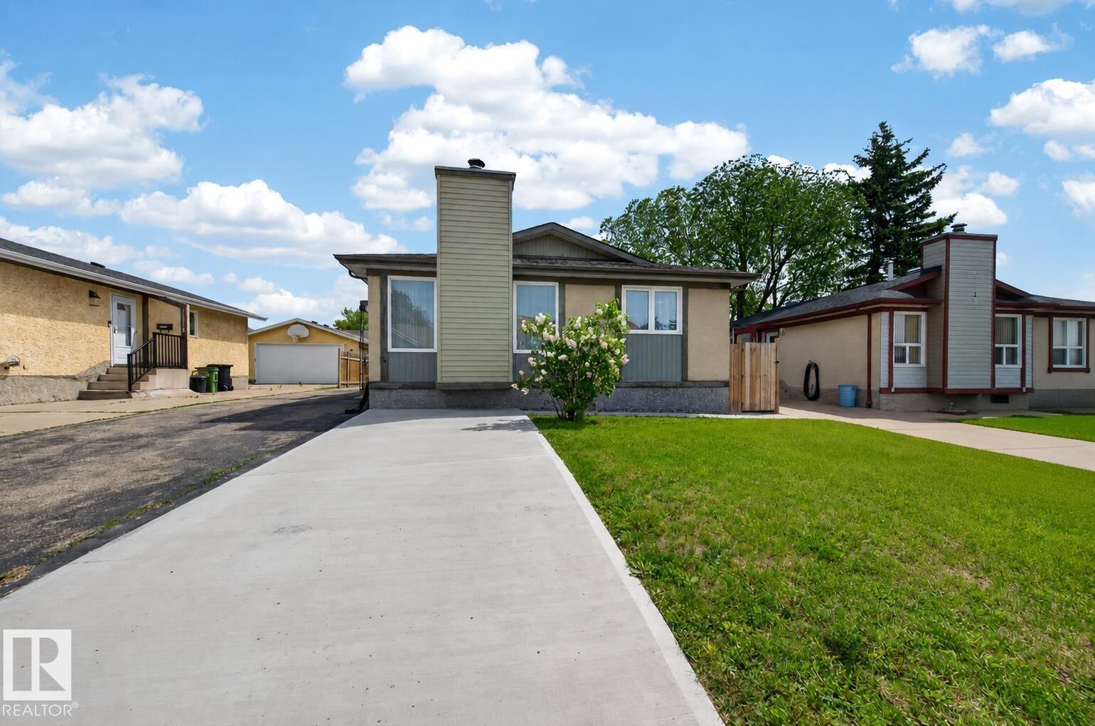 Property Photo: 15115 22 Street NW AB T5Y 2A4