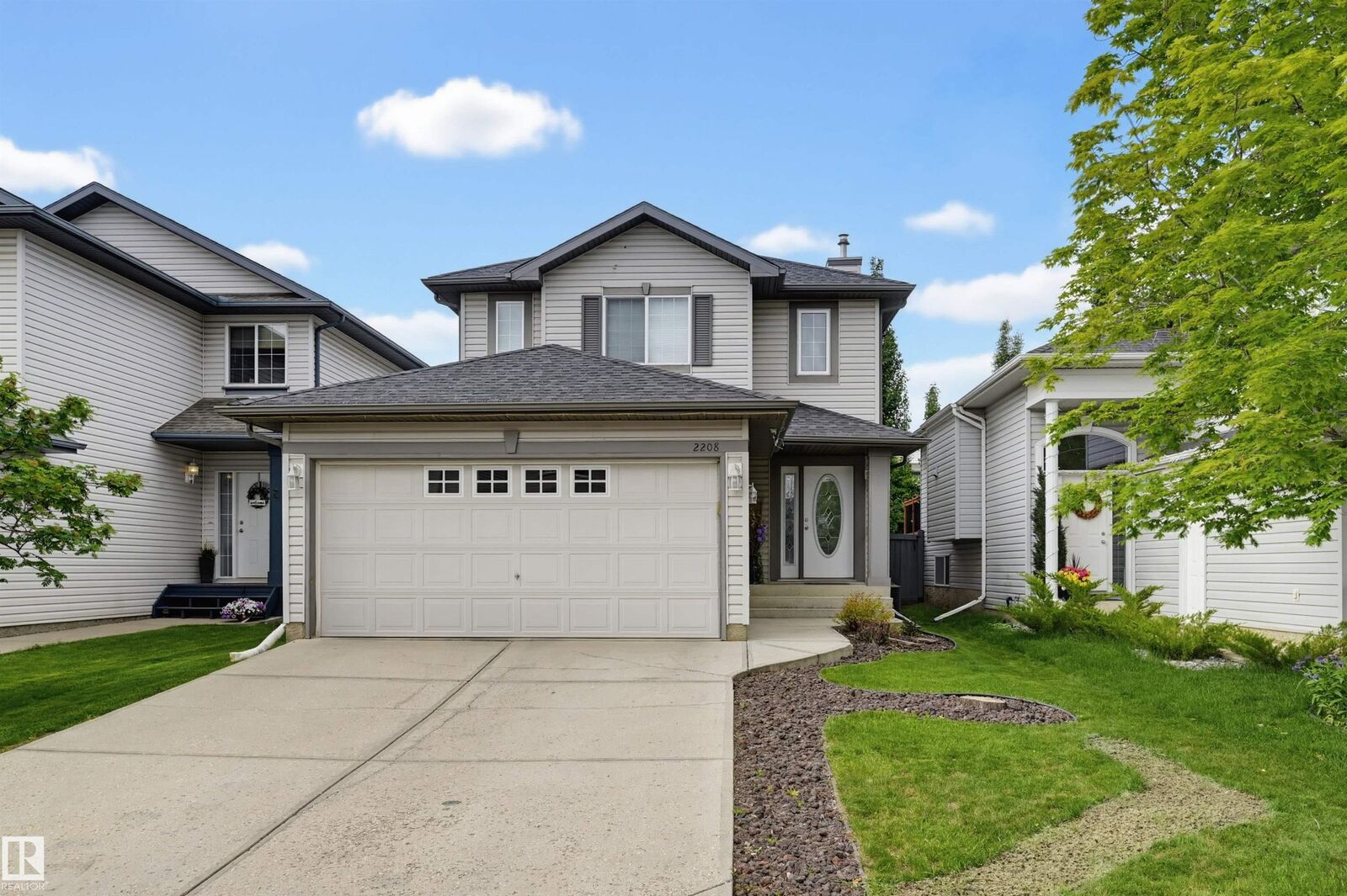 Photo de la propriété: 2208 Baker Close SW AB T6W 1G9