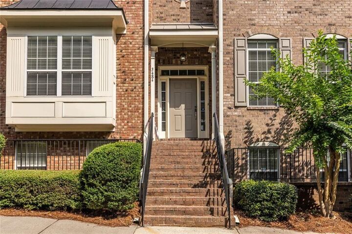 Property Photo: 3484 Henderson Reserve GA 30341