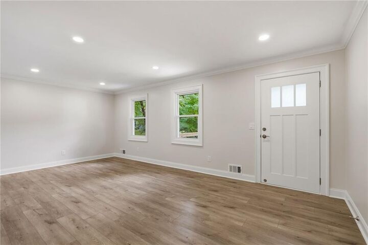 Property Photo:  2420 Red Fox Run NW  GA 30101 