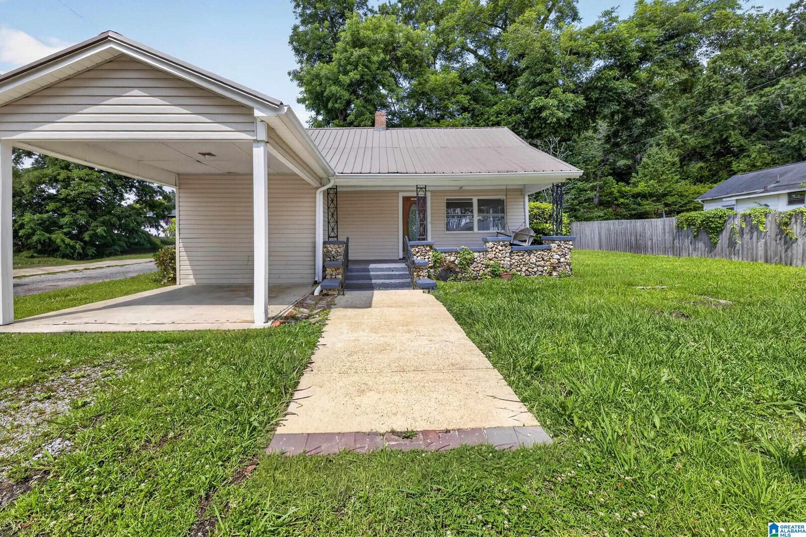 Property Photo:  11 16th Street  AL 35125 