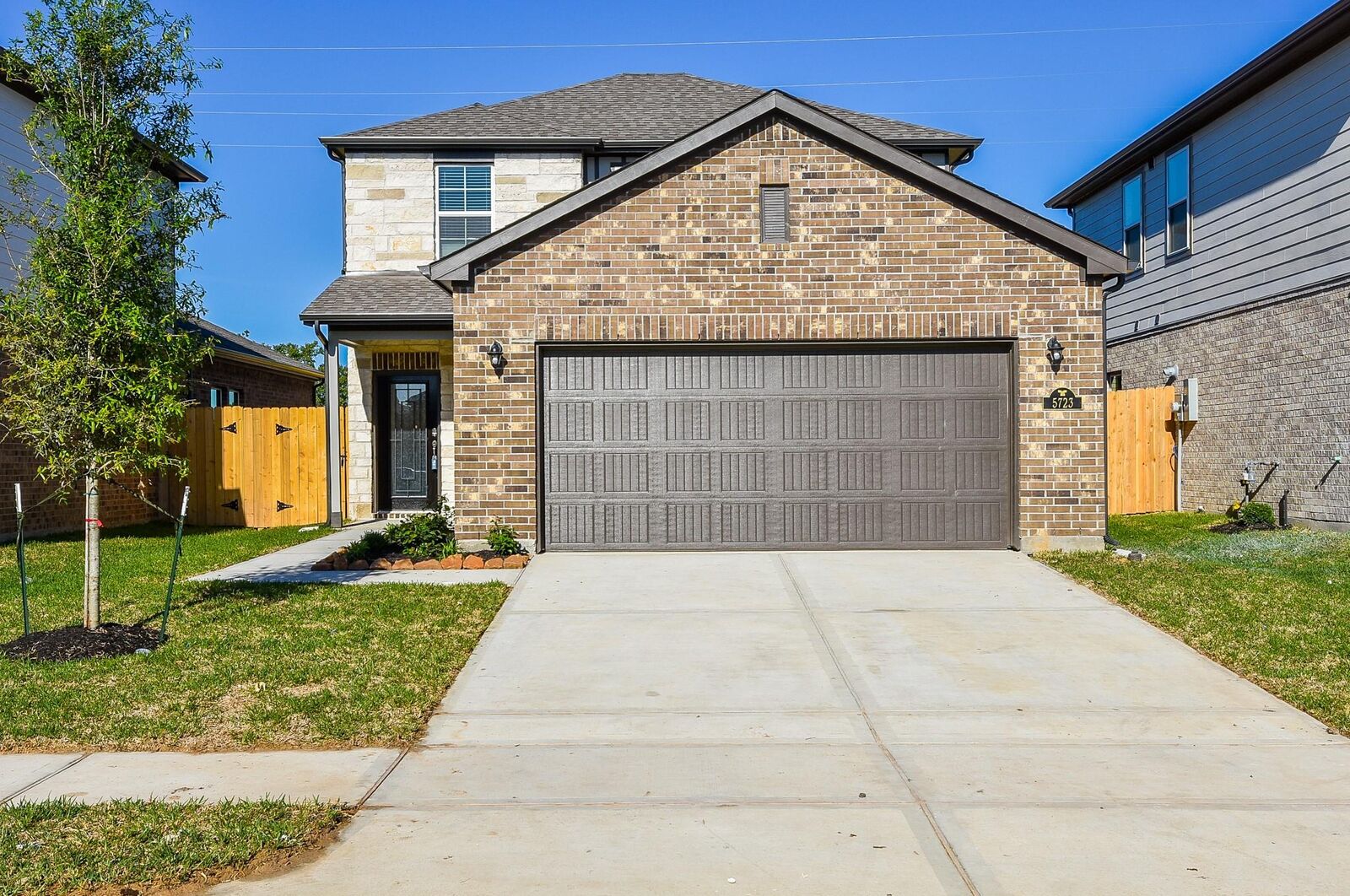 Property Photo:  5723 Fresh View Court  TX 77493 