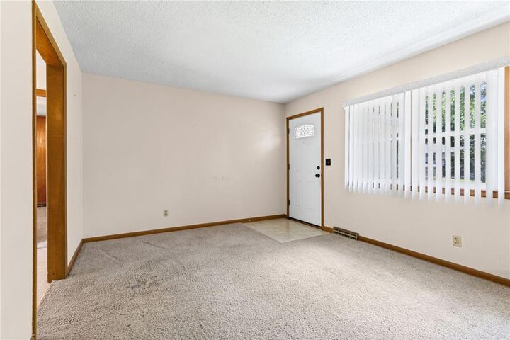 Property Photo: 4826 Stearns Lane KS 66203
