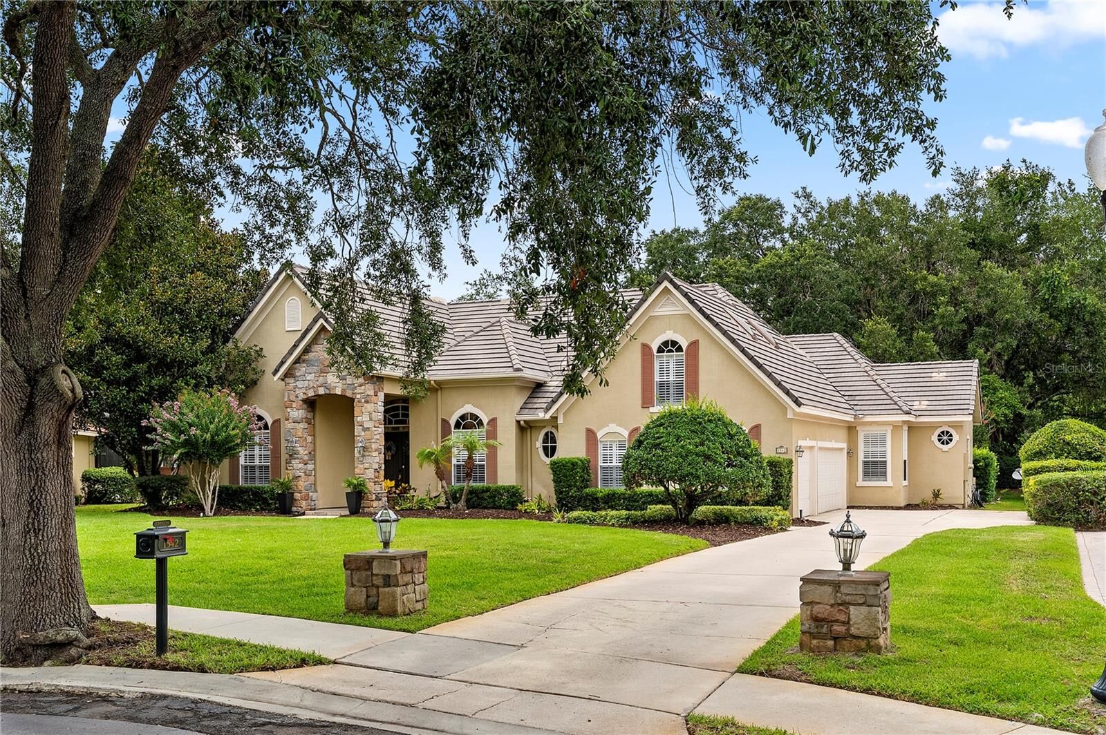 Property Photo:  1542 Westover Loop  FL 32746 
