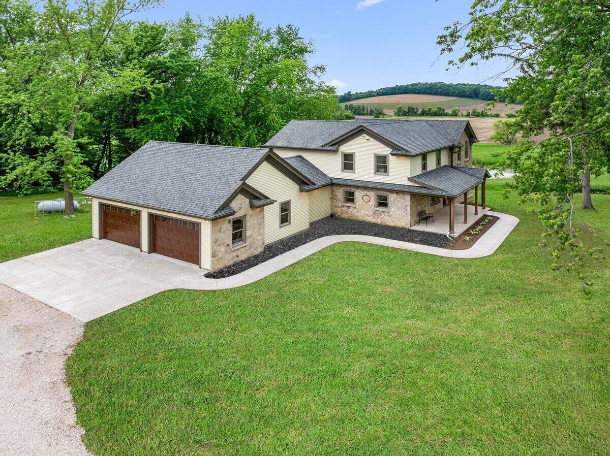 Property Photo:  W3940 Campbell Dr  WI 53010 