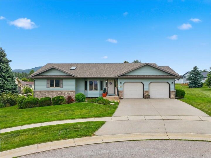 Property Photo:  1809 Buckboard Circle  SD 57783 