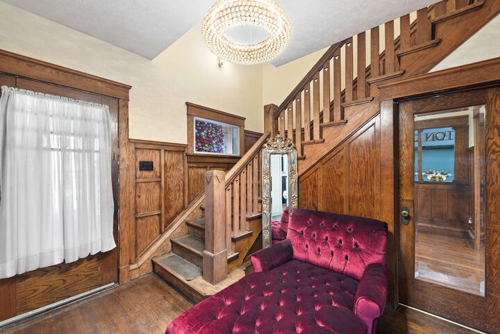 Property Photo: 2 E Ash Street E MI 49128