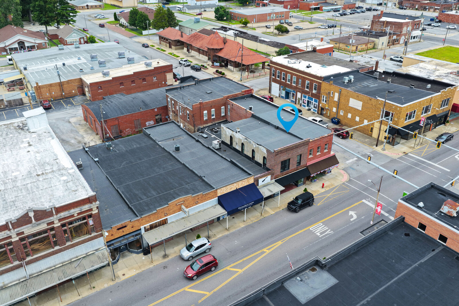 Property Photo:  1302 &Amp1306 Walnut Street  IL 62966 