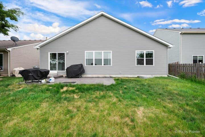 Property Photo: 288 N Charles Street IL 60112