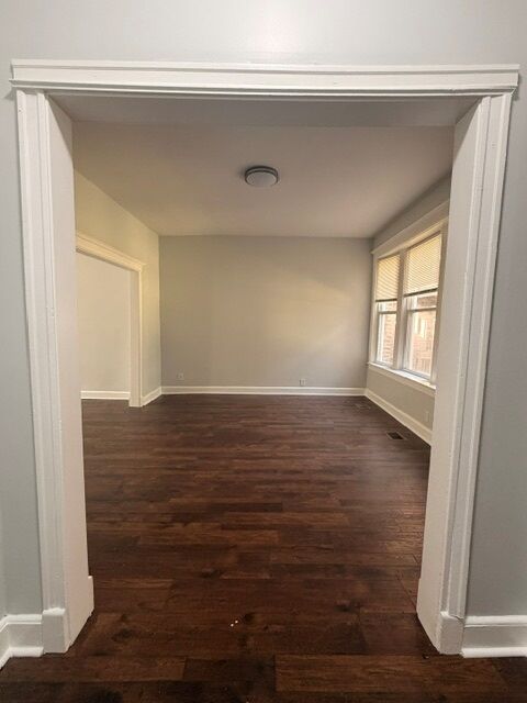 Property Photo: 916 W 68th Street W 1W IL 60621