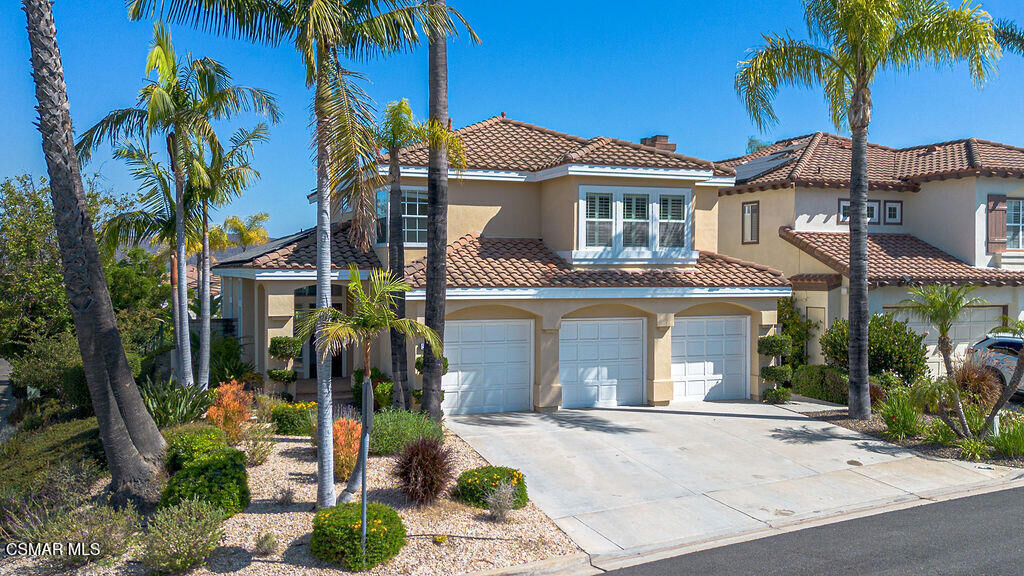 Property Photo:  591 Hawks Bill Place  CA 93065 