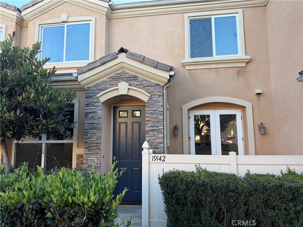 Property Photo:  19142 Alexa  CA 92648 