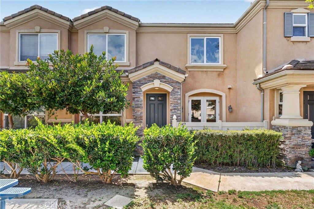 Property Photo:  19142 Alexa  CA 92648 