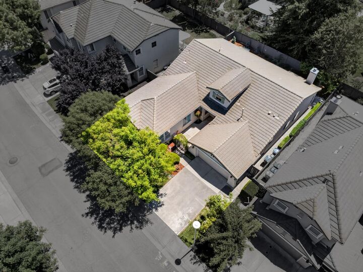 Property Photo: 380 Lyman Circle CA 95835