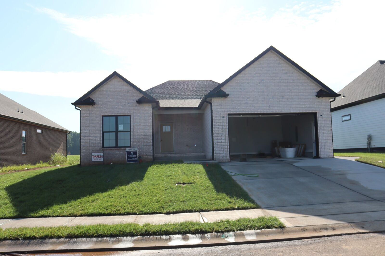 Property Photo:  221 Harvest Moon Dr  TN 37043 