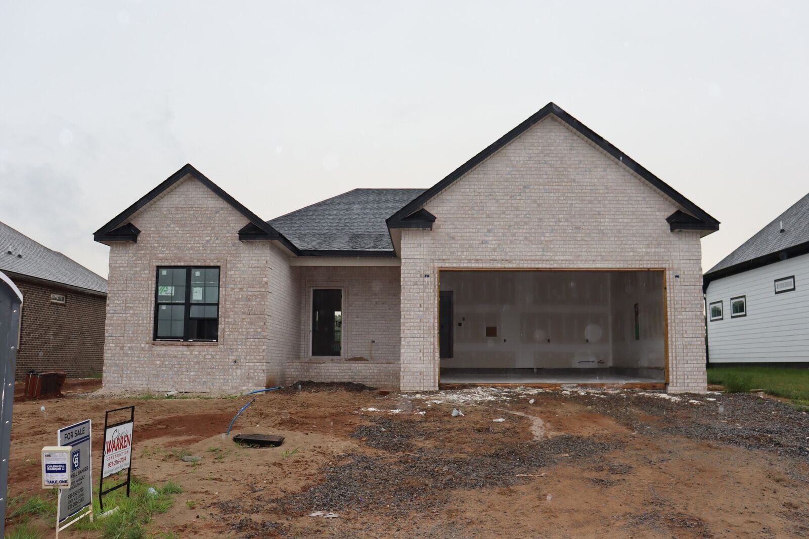 Property Photo:  221 Harvest Moon Dr  TN 37043 