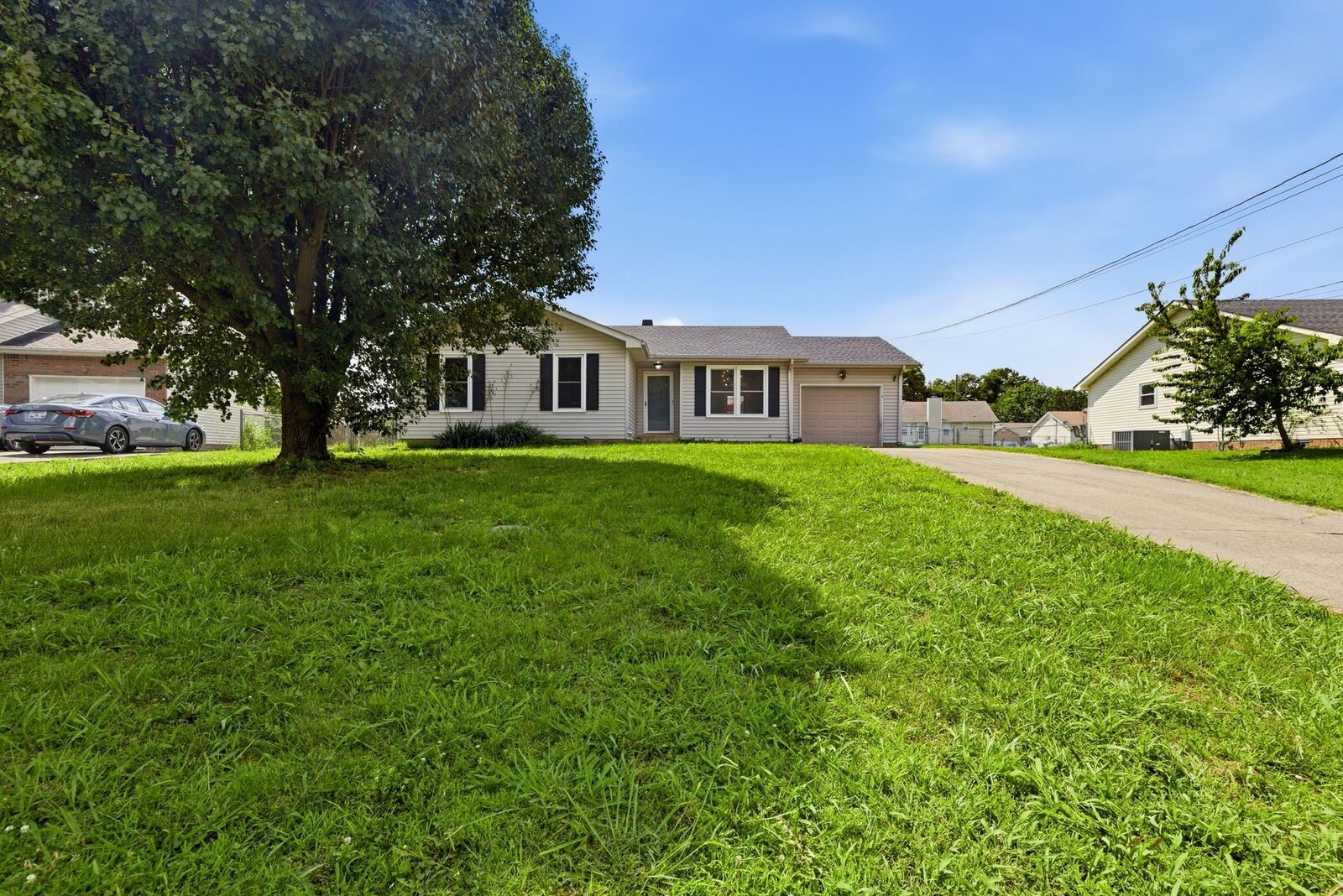 Property Photo:  2660 Keyland Dr  TN 37040 