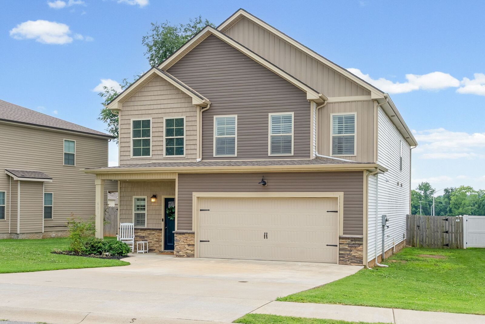 Property Photo: 681 Elm Street TN 37040